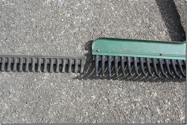 rubber rake change tines (8)